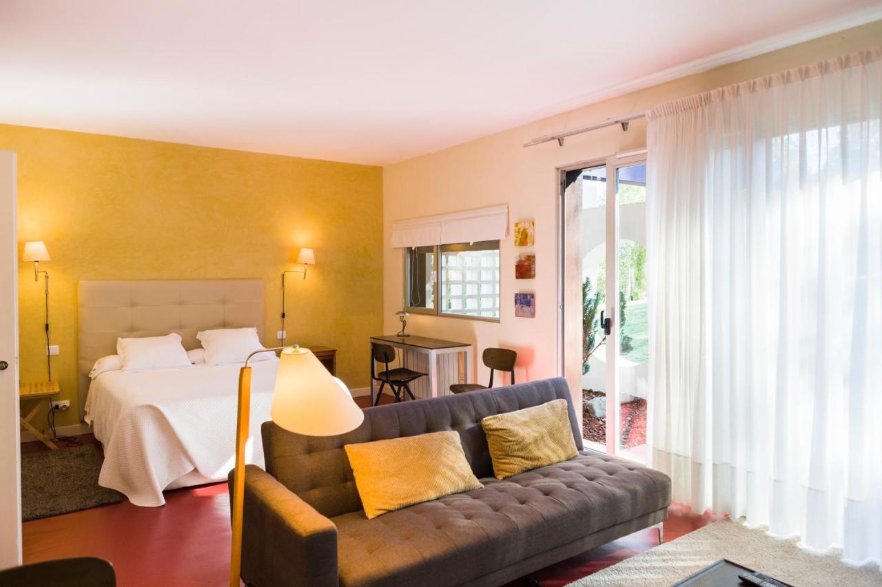 Hotel La De Babel 3*